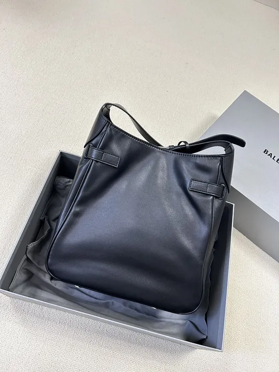 Balenciaga Bag 